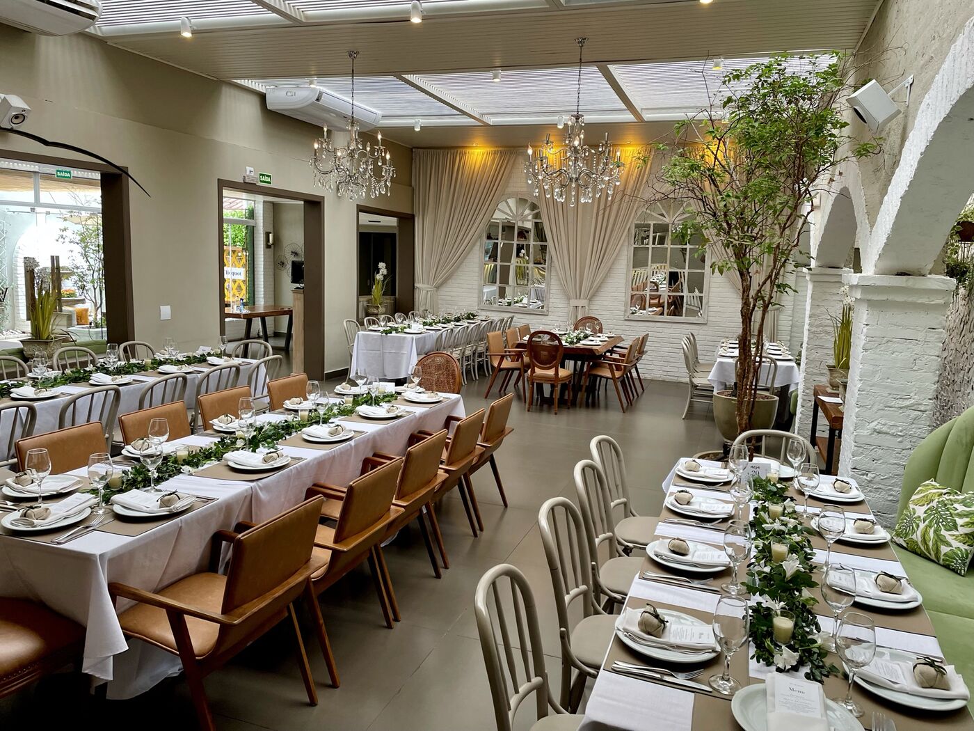 Mesa posta para evento no Villa Fontana Higienópolis